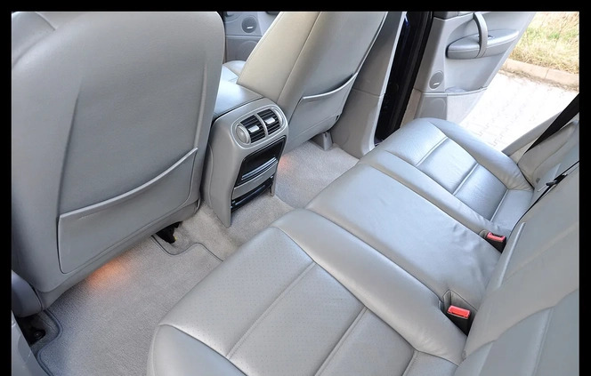 Porsche Cayenne cena 35900 przebieg: 199000, rok produkcji 2004 z Siedlce małe 704